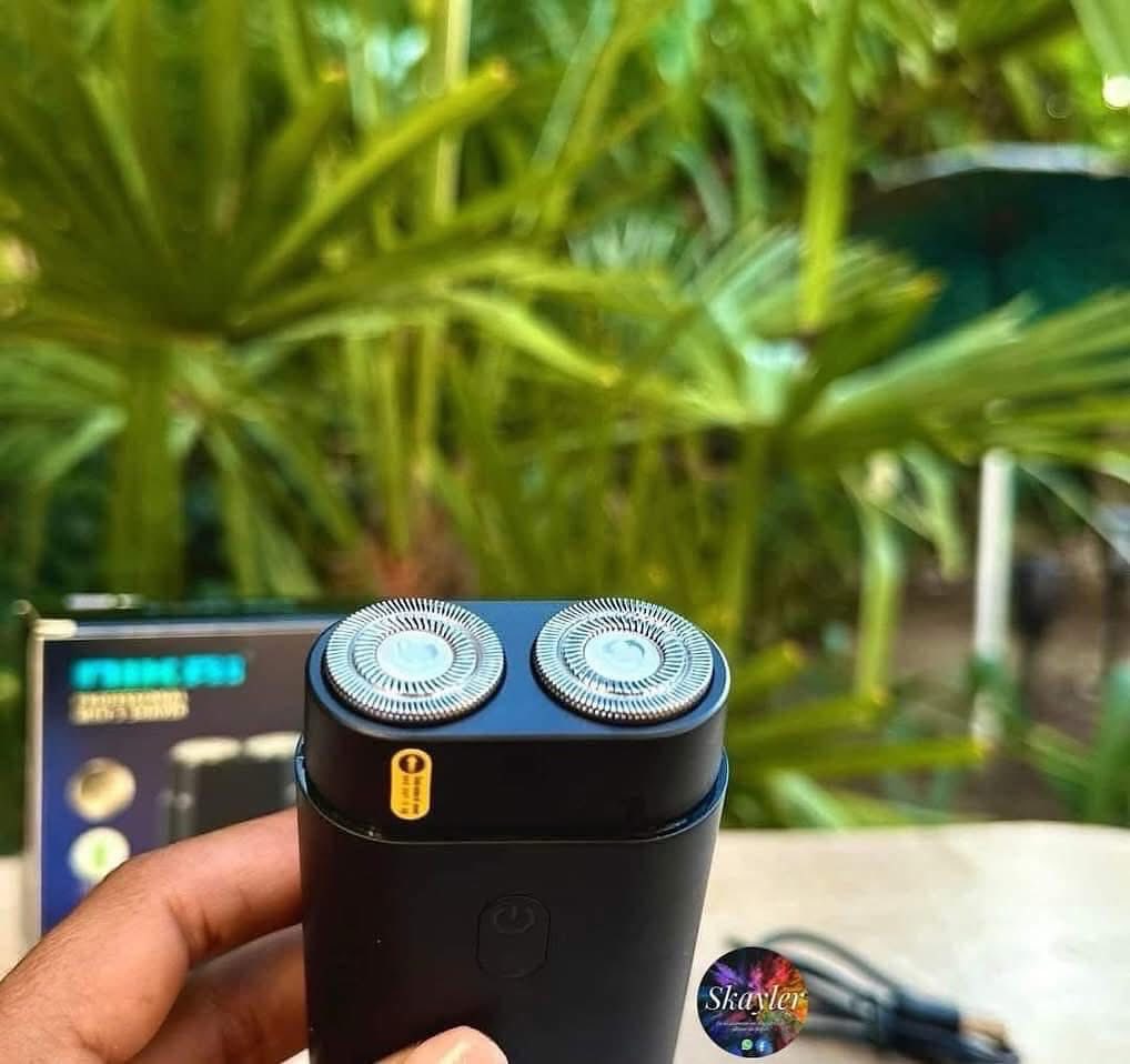 AFEITADORA ELÉCTRICA 2 CABEZAS NIKAI